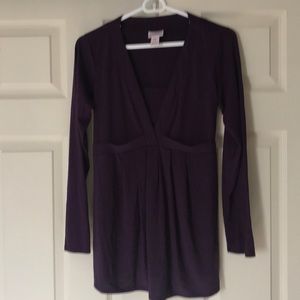 Long sleeve maternity top! Barely worn!